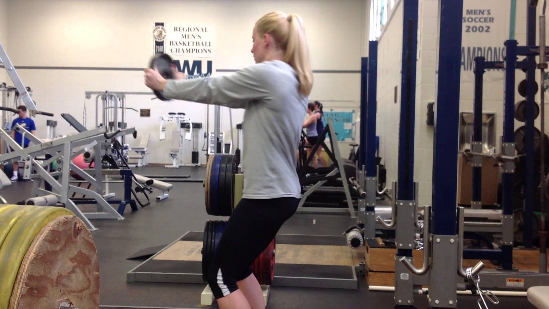 Gewichtsdrehen im Stehen