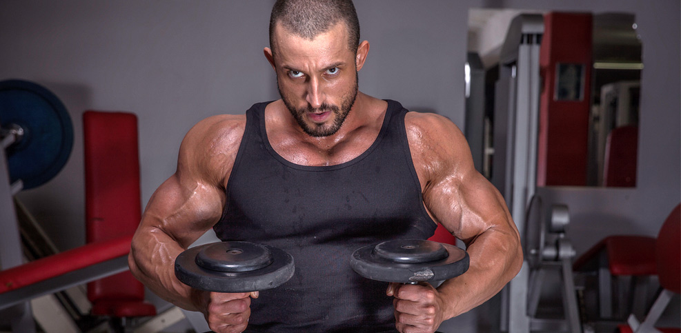 Trainingsplan: Supersätze mit Kurz- und Langhantel